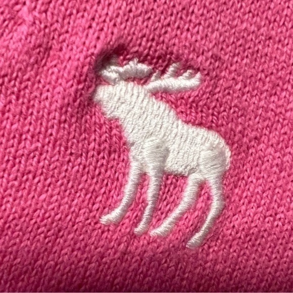 Abercrombie and Fitch v-neck sweater great preowned condition pink size M - Picture 4 of 5
